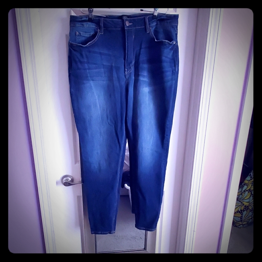Forever 21 plus jeans